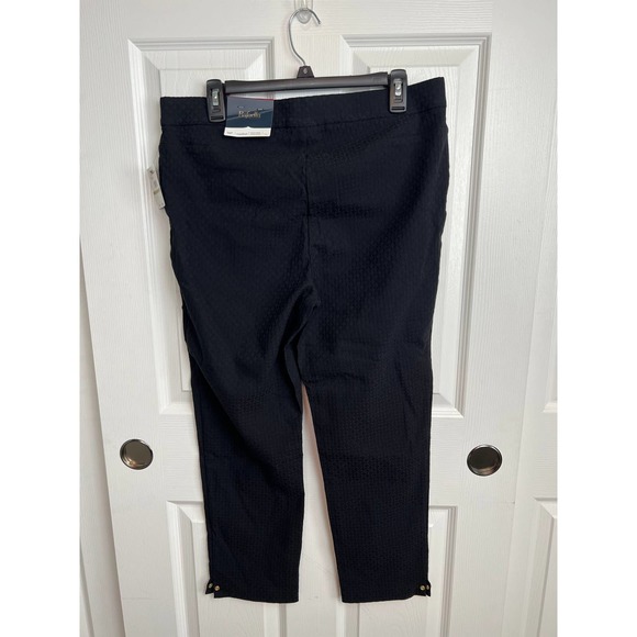 Rafaella Black Pull On Pants Comfort Capri Size 14P NWT - Picture 5 of 12